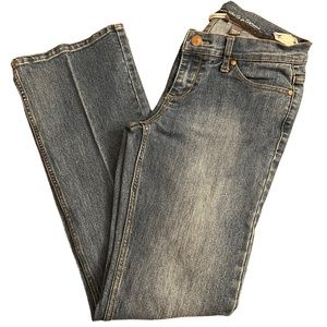 I Jeans by Buffalo size 6 (28x33), boot cut style LANDIS
